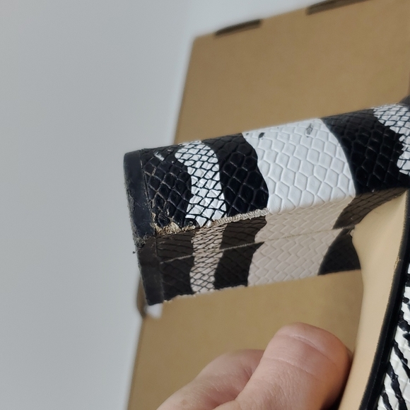 4 for $20 Chinese Laundry ankle strap heeled sandal women's 9M - Picture 9 of 11